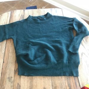 Maternity bubble sleeve sweater